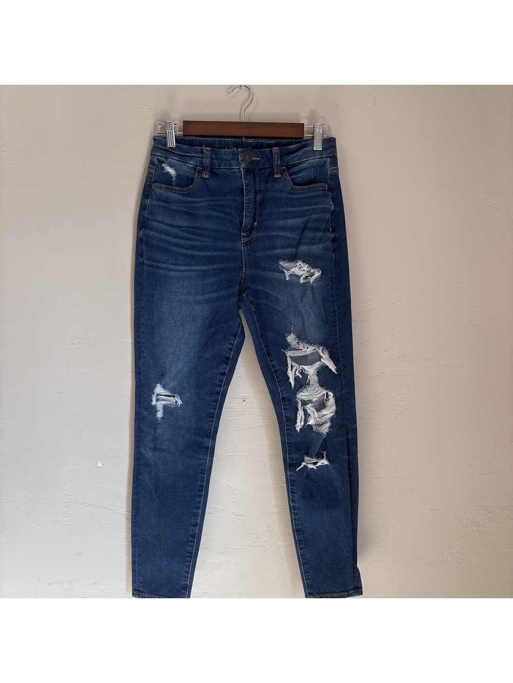 American Eagle Curvy Hi-Rise Jegging Jeans Size 4 Short Distressed Dream Jean